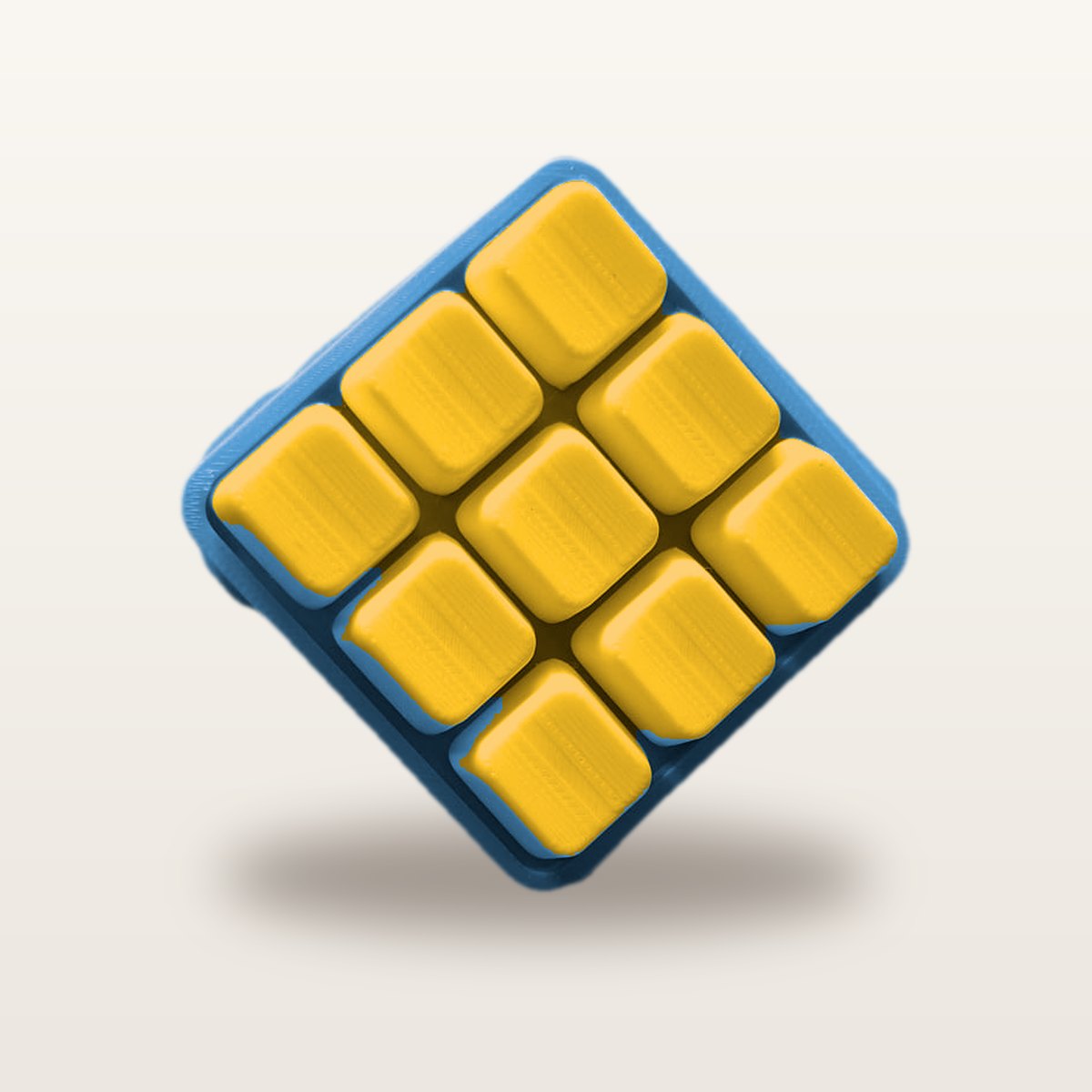 Clickey Cloud Nine met blauwe basis en gele keycaps