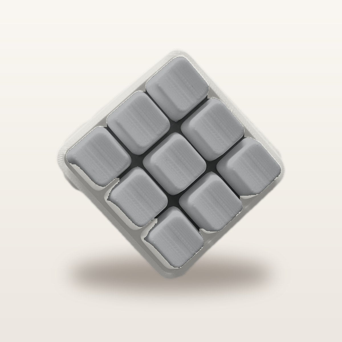Clickey Cloud Nine met mat witte basis en grijze keycaps