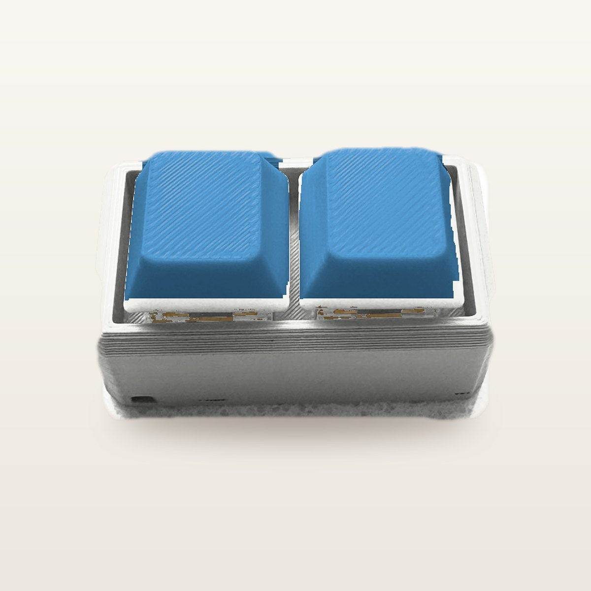 Clickey Duo met witte basis en blauwe keycaps