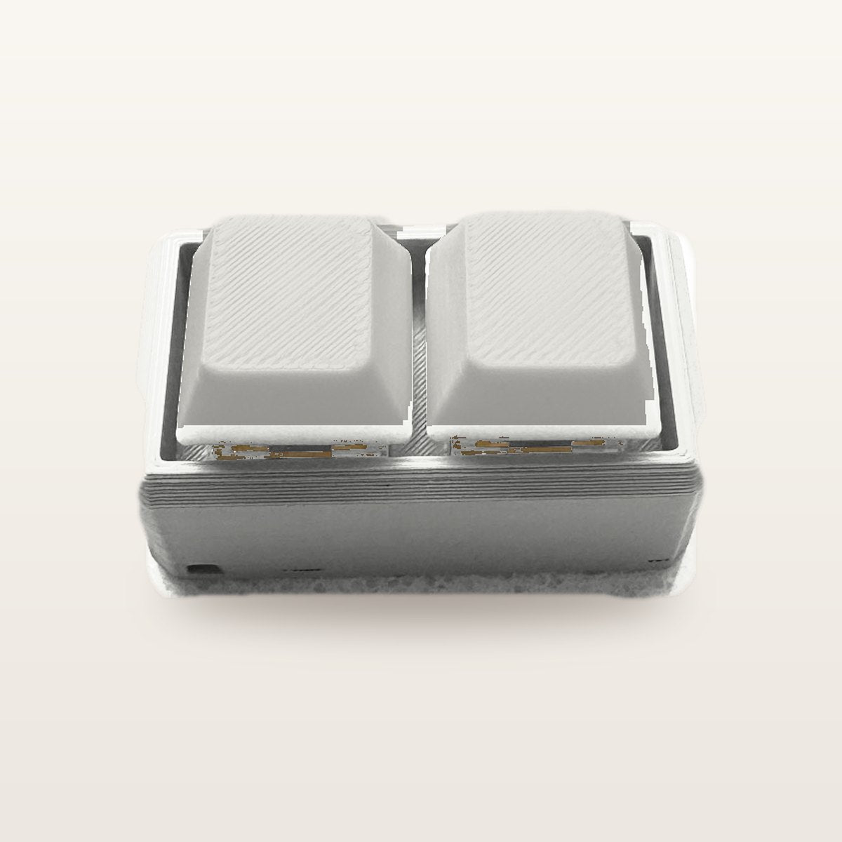Clickey Duo met witte basis en mat witte keycaps