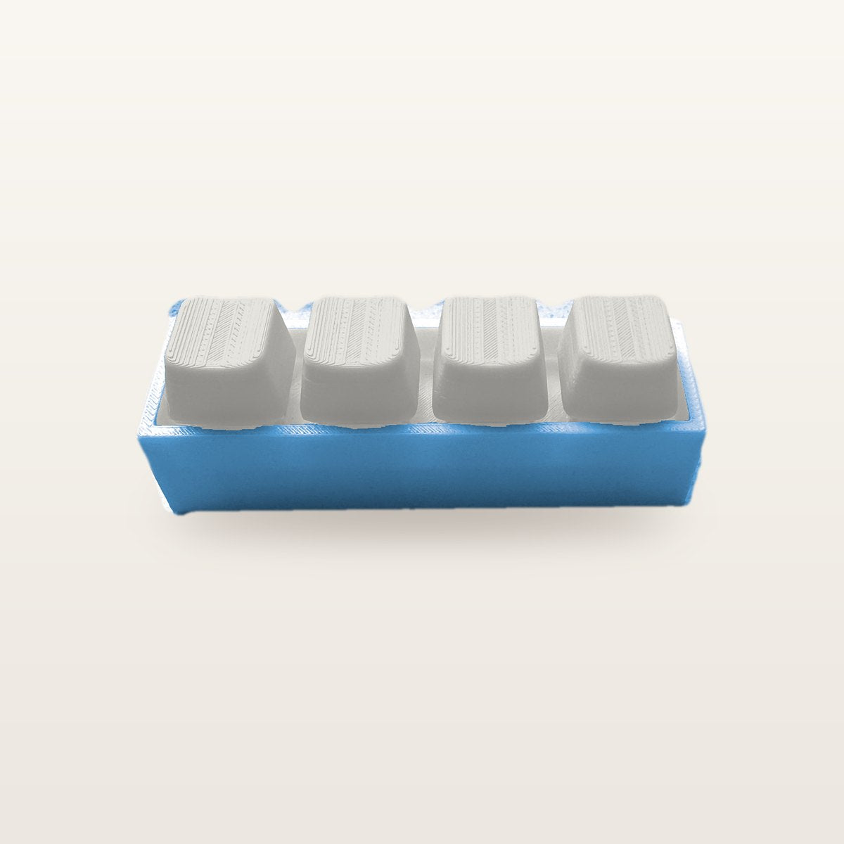 Clickey Royal Four met blauwe basis en mat witte keycaps