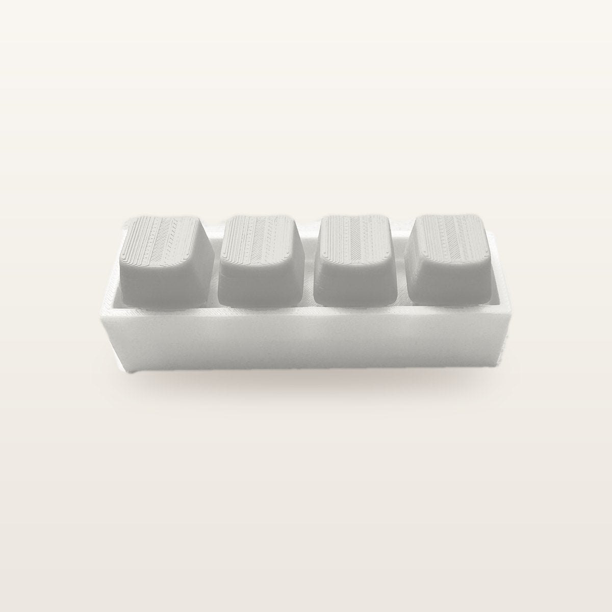 Clickey Royal Four met mat witte basis en mat witte keycaps