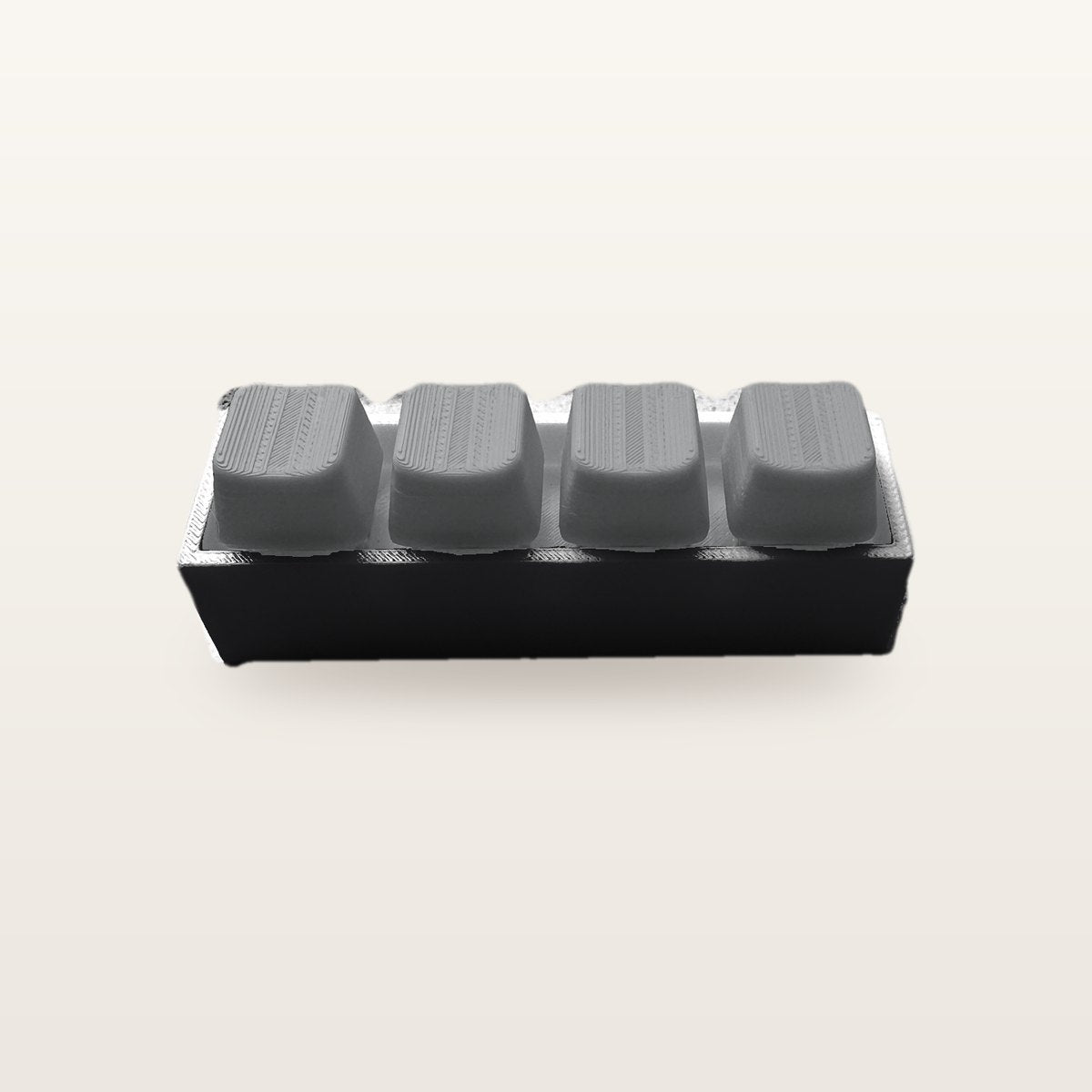 Clickey Royal Four met zwarte basis en grijze keycaps