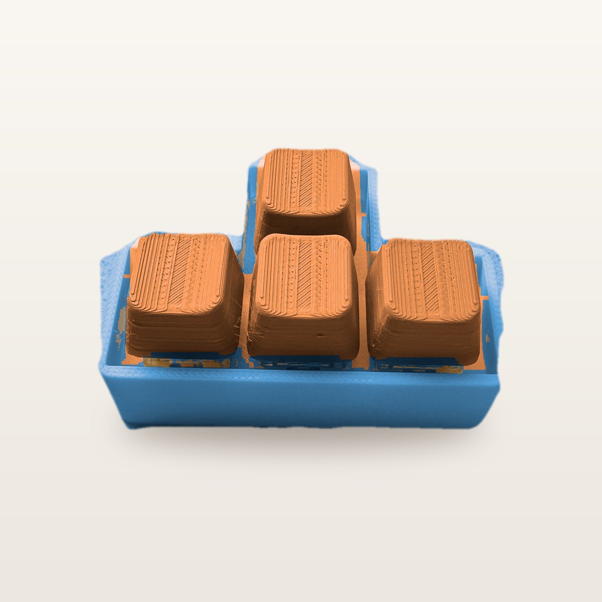 Clickey WASD met blauwe basis en oranje keycaps