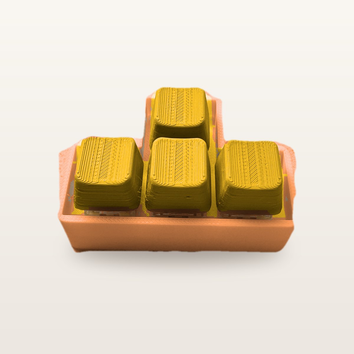 Clickey WASD met oranje basis en gele keycaps